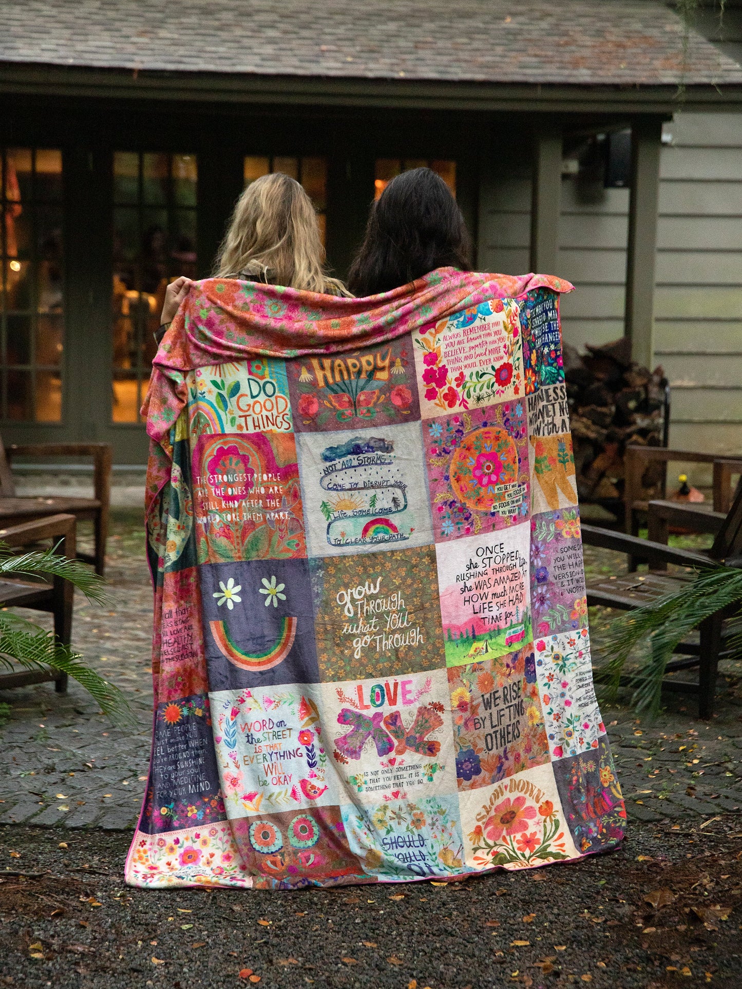 XL Double-Sided Cozy Blanket - Friendship Chirps