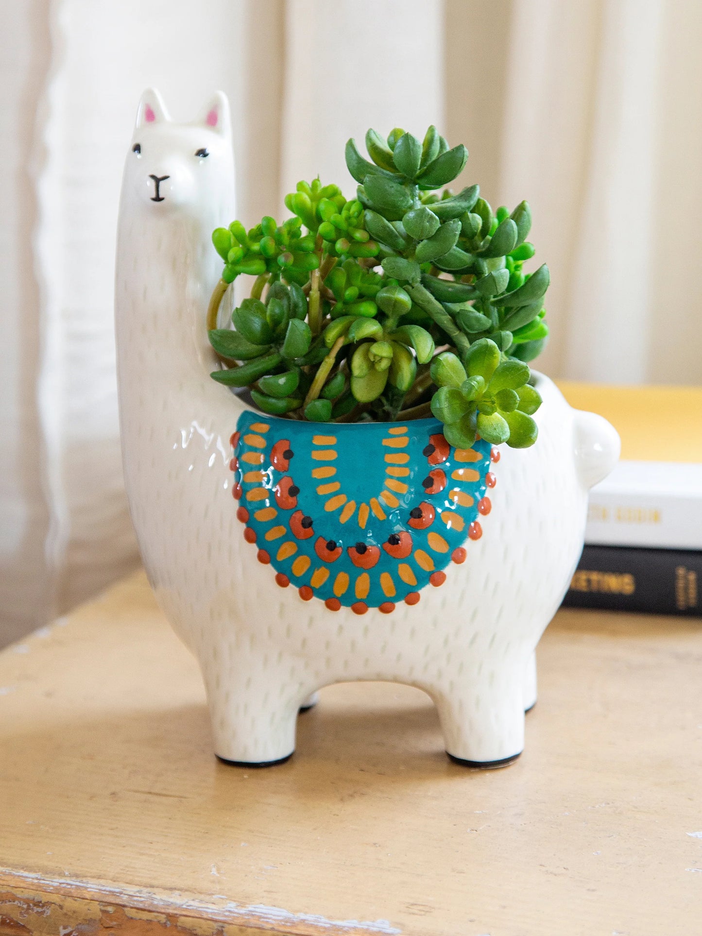 So Cute Ceramic Planter - Lesli The Llama